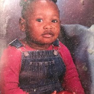 Meet your Posher, Anautica